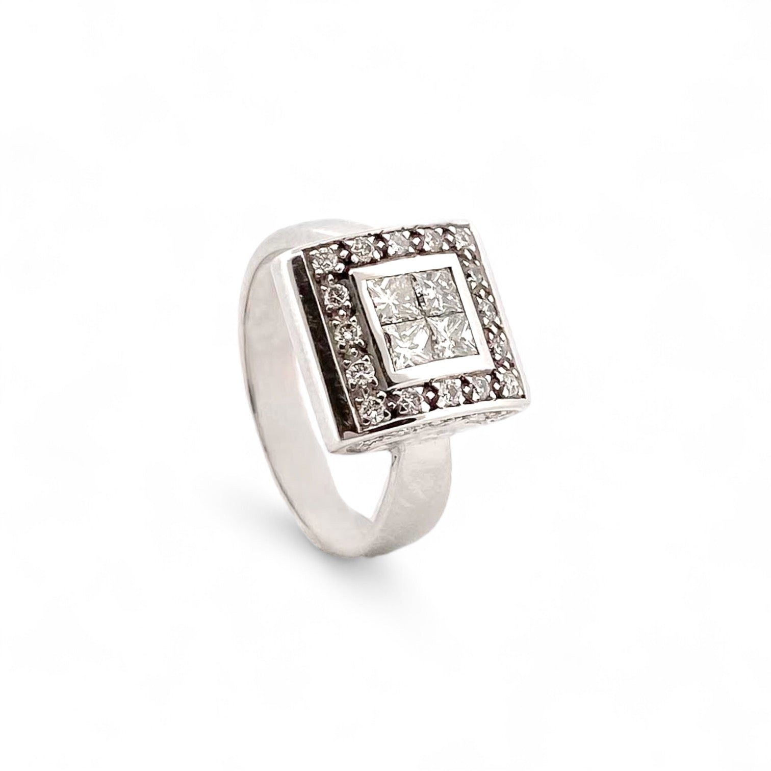 11740GM Sortija cuadrada de oro blanco 18kt y diamantes. Anillos de oro baratos Barcelona Joyeria Ian or