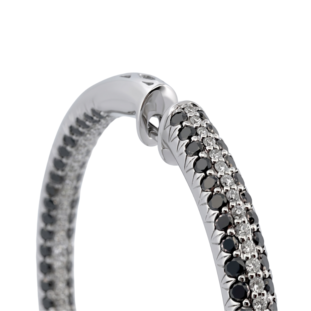 Pendientes de Aro realizados en oro blanco de 4cm de diámetro interior y cierre por presión. Joyas de segunda mano. Envío gratis. Joyas con diamantes baratas.