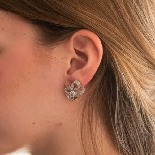 Comprar pendientes vintage de oro amarillo de 18kt con diamantes talla antigua engastados en platino. Joyas vintage de oro y platino de segunda mano. Ian'Or.