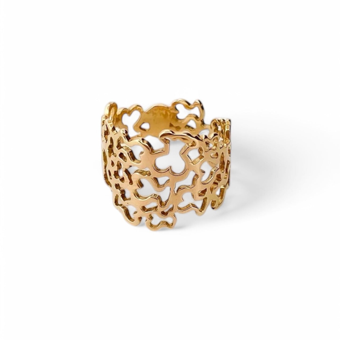 Anillo original de TOUS realizado en oro amarillo de 18kt modelo Milosos con el icónico relieve de los Ositos de Tous. Joyas de Tous de oro baratas en Bcn.