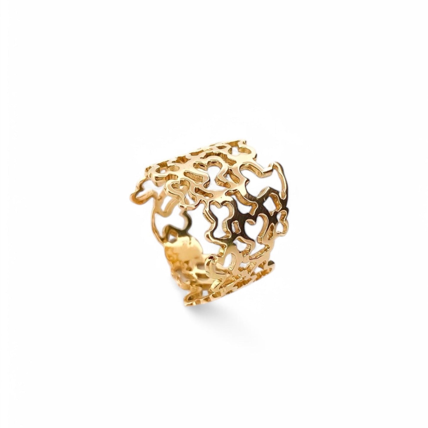 Anillo original de TOUS realizado en oro amarillo de 18kt modelo Milosos con el icónico relieve de los Ositos de Tous. Joyas de Tous de oro baratas en Bcn.