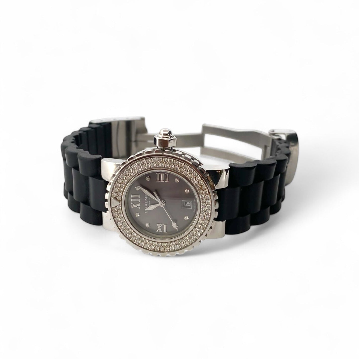 Comprar reloj automático de Mujer en caucho negro y acero inoxidable con pave de diamantes en la esfera. Joyas de segunda mano y restauradas en Barcelona.
