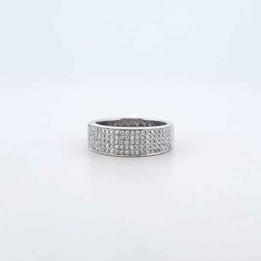 Comprar anillo realizado en oro blanco de 18kt con pavé de diamantes talla brillante. Joyas de segunda mano restauradas. Joyería Ian'Or. Envío gratis.
