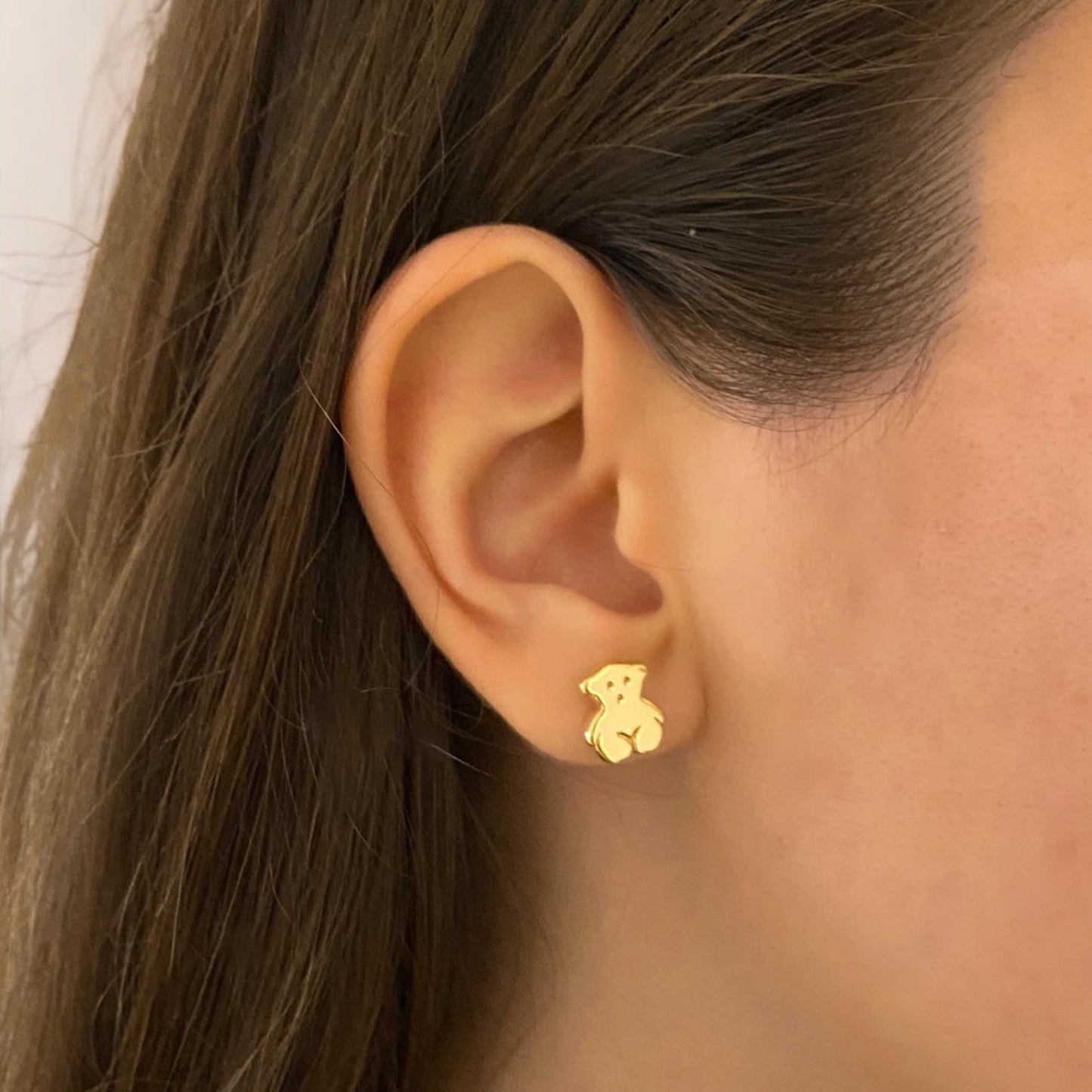 Comprar pendientes realizados en oro amarillo de 18kt originales de la firma TOUS con los icónicos ositos sweets dolls. Joyas Tous restauradas. Joyería Ian'Or.