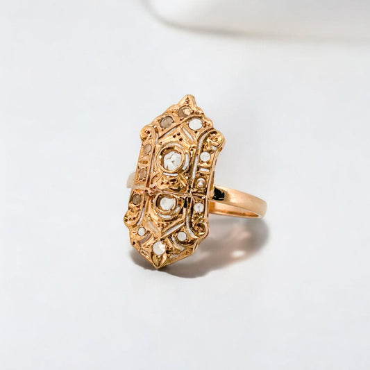 Comprar sortija vintage  tipo lanzadera  realizada en oro amarillo de 18kt y 14 diamantes. Joyas vintage. Joyas de segunda mano. Joyería Ian'Or.