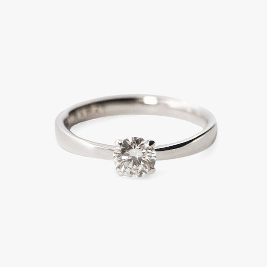 Comprar Solitario de la firma RABAT en oro blanco de 18kt con un diamante talla brillante con engaste en 4 grapas de 0,40ct el interio . Joyas Rabat al mejor precio. Envío GRATIS.