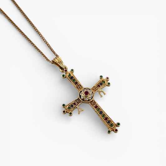 Comprar colgante cruz de la Victoria Asturiana en oro amarillo de 18kt con 30 piedras semipreciosas de colores y 8 diamantes. Joyería Ian'Or. Joyas acondicionadas para una nueva vida. Envío gratis.