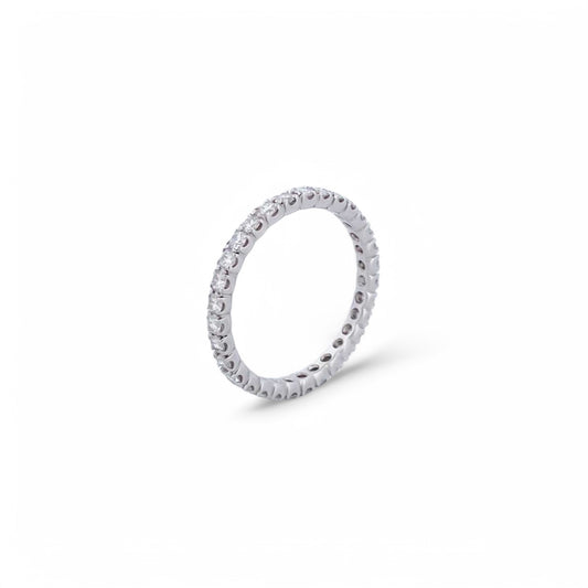 Comprar alianza completa de oro blanco de 18kt con carril de diamantes talla brillante de 0,01ct cada uno. Joyas restauradas. Joyas como nuevas. Joyería Ian'Or.