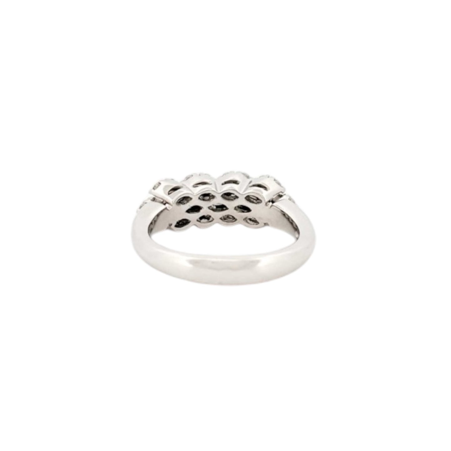 Comprar sortija de oro blanco de 18kt con pavé de 26 diamantes. Joyería compro oro, dónde comprar y vender joyas al mejor precio en Barcelona. Joyas al mejor precio, envío gratuito.