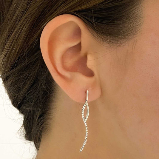 Joyas de novia, segunda mano, restauración y creación de joyas. Joyería Ian'Or dónde comprar y vender oro y joyas al mejor precio en Barcelona.