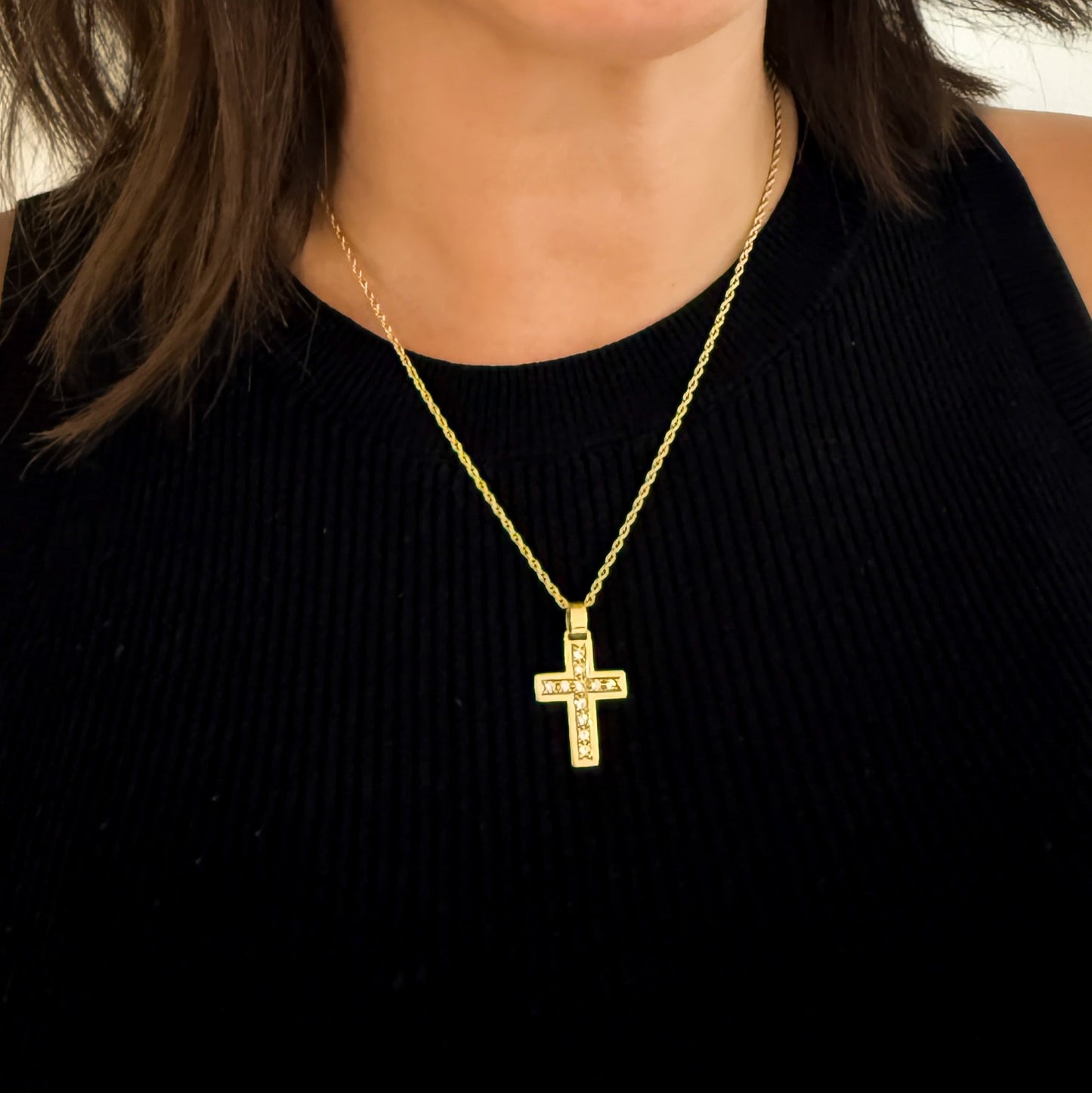 19539GV - Colgante cruz oro amarillo 18kt y diamantes