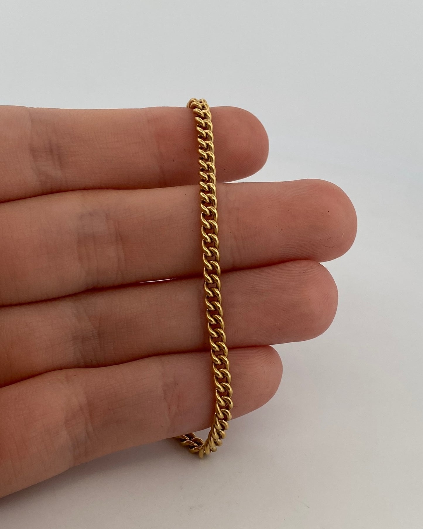 20385GV - Collar cadena barbada cubana plana oro 18kt - 46,3cm