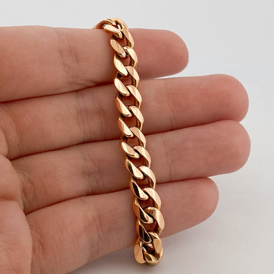 Comprar pulsera oro amarillo de 18kt con cadena tipo cubana. La pulsera mide 21,5cm de largo y 7,85mm de grosor. Cierre tipo cajón y cadena de seguridad. Ian'Or