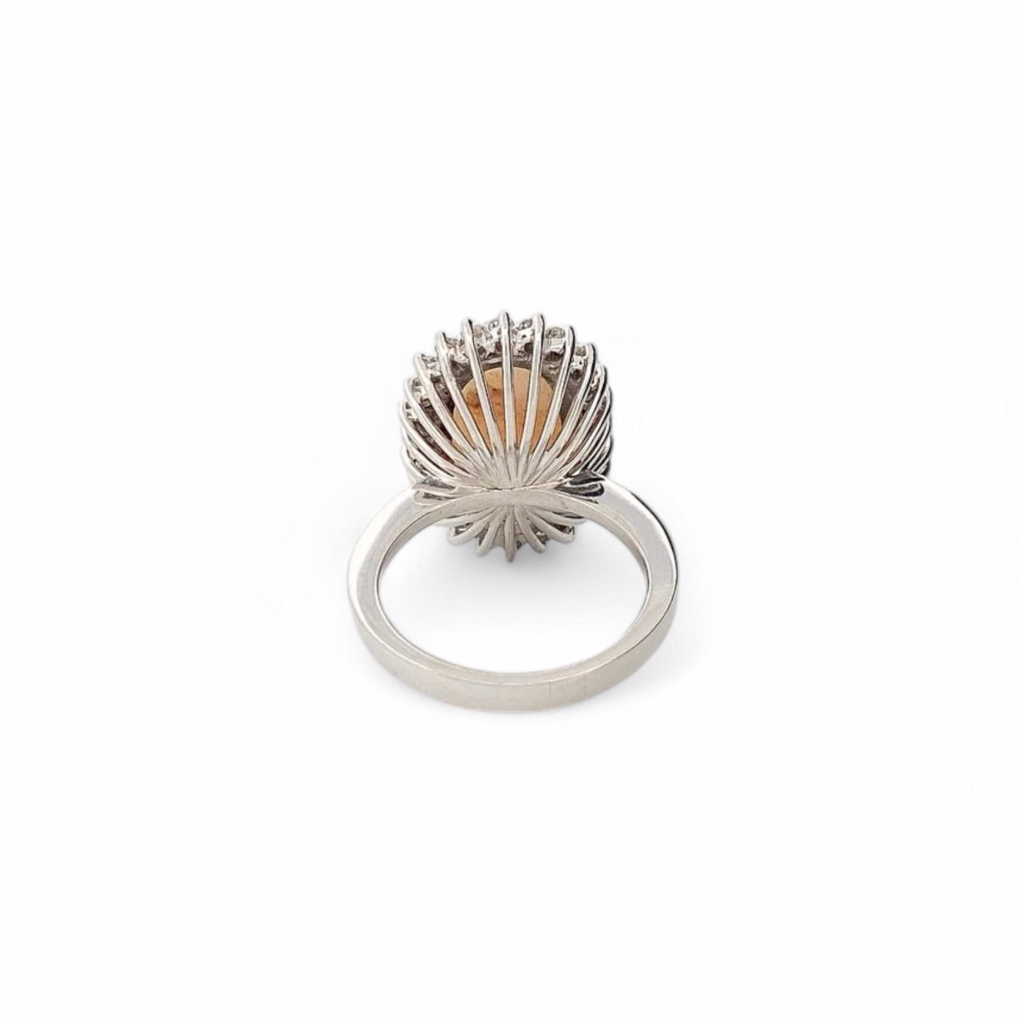 24427C - Anillo oro blanco de 18kt diamantes y ópalo