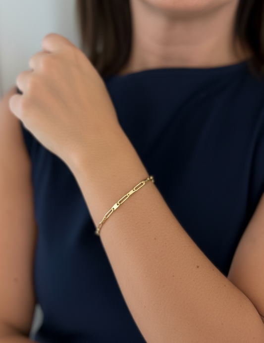 Comprar pulsera oro amarillo de 18kt y cierre tipo mosquetón. Compra de joyas masculinas al mejor precio en Barcelona. Joyas de segunda mano. Joyería Ian'Or.