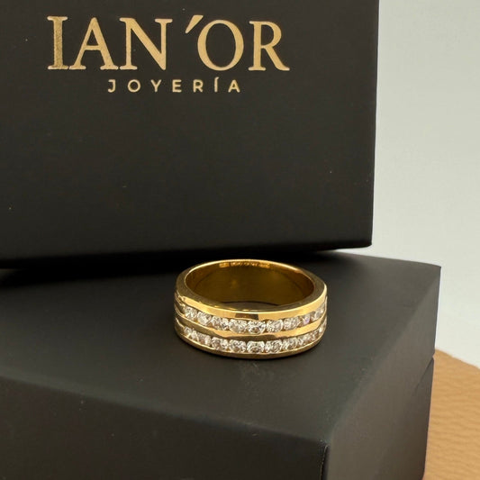 Comprar media alianza de dos carriles realizada en oro amarillo de 18kt con 22 diamantes talla brillante. Envío gratis. Joyería Ian'Or. Joyas con diamantes.