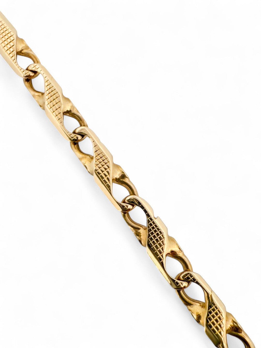 Pulsera oro amarillo de 18kt con eslabones en forma de infinito. Cierre tipo mosquetón.. Comprar pulseras de oro al mejor precio en Barcelona