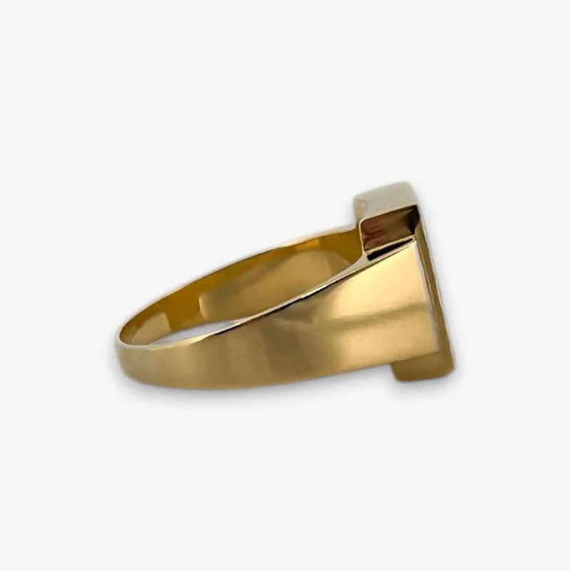 Comprar anillo tipo sello de oro amarillo de 18kt con frontal mate. Joyas de segunda mano y restauradas. Sellos de hombre de oro 18kt baratos.