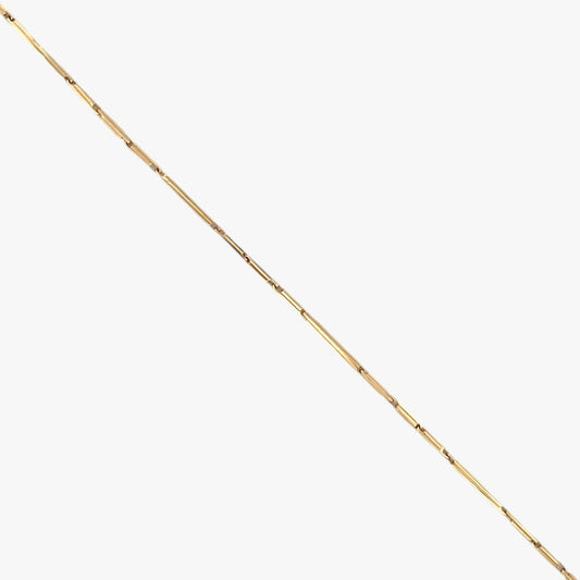 Comprar pulsera oro amarillo de 18kt con cadena de eslabones barra. La pulsera mide 18,5cm y hace 1,69mm de grosor. Esta pulsera dispone de cierre tipo mosquetón.