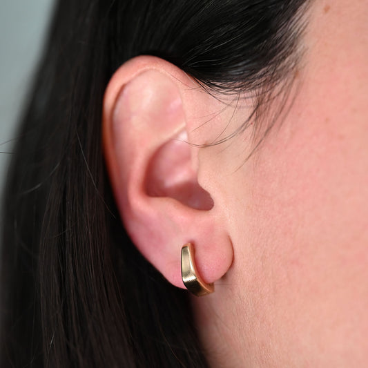 Pendientes aros cuadrados oro amarillo 18kt - 26982GV