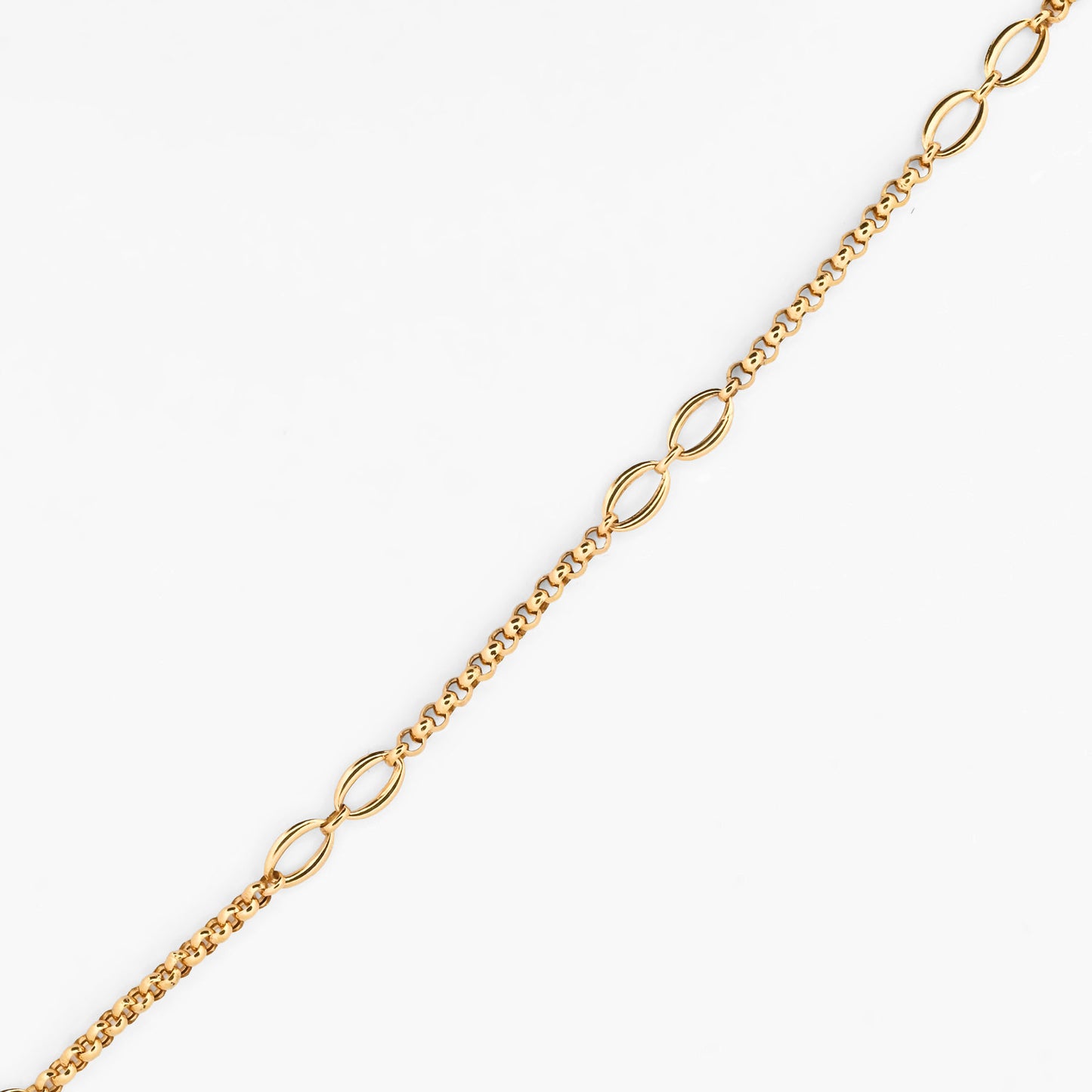 Collar cadena alterna estilo rolo con eslabones ovalados oro amarillo 18kt - 26986GV