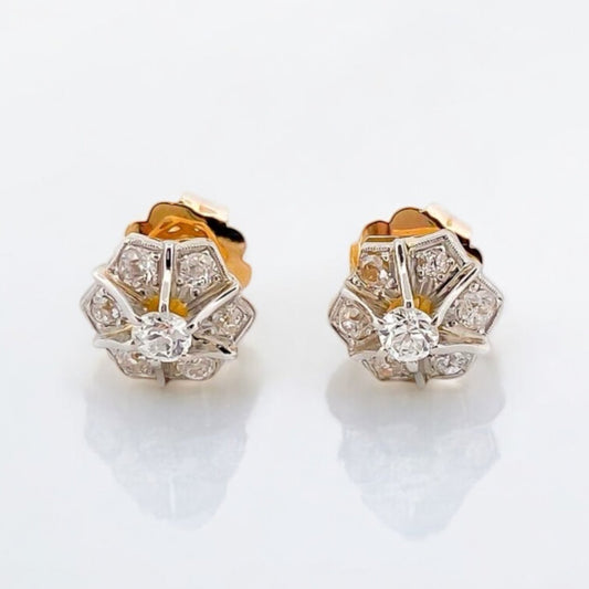 Pendientes antiguos de oro amarillo de 18kt en forma hexagonal. Con 7 diamantes en cada pendiente. Cierre de presión. Envío gratis.