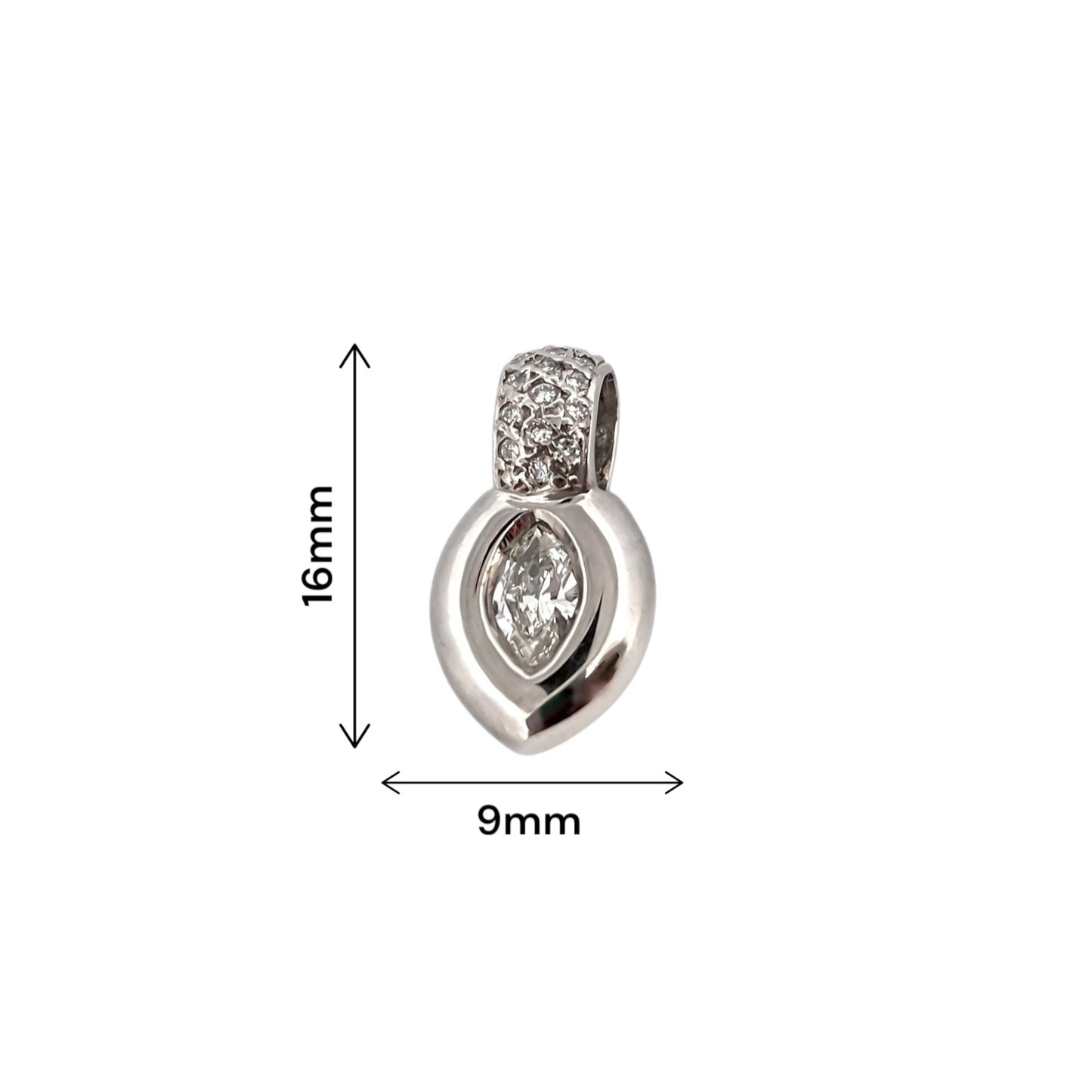 Comprar colgante en forma ovalada en oro blanco de 18kt con una valía ancha para combinar con una cadena y convertirlo en collar. Joyería Ian'Or. Envío gratis.