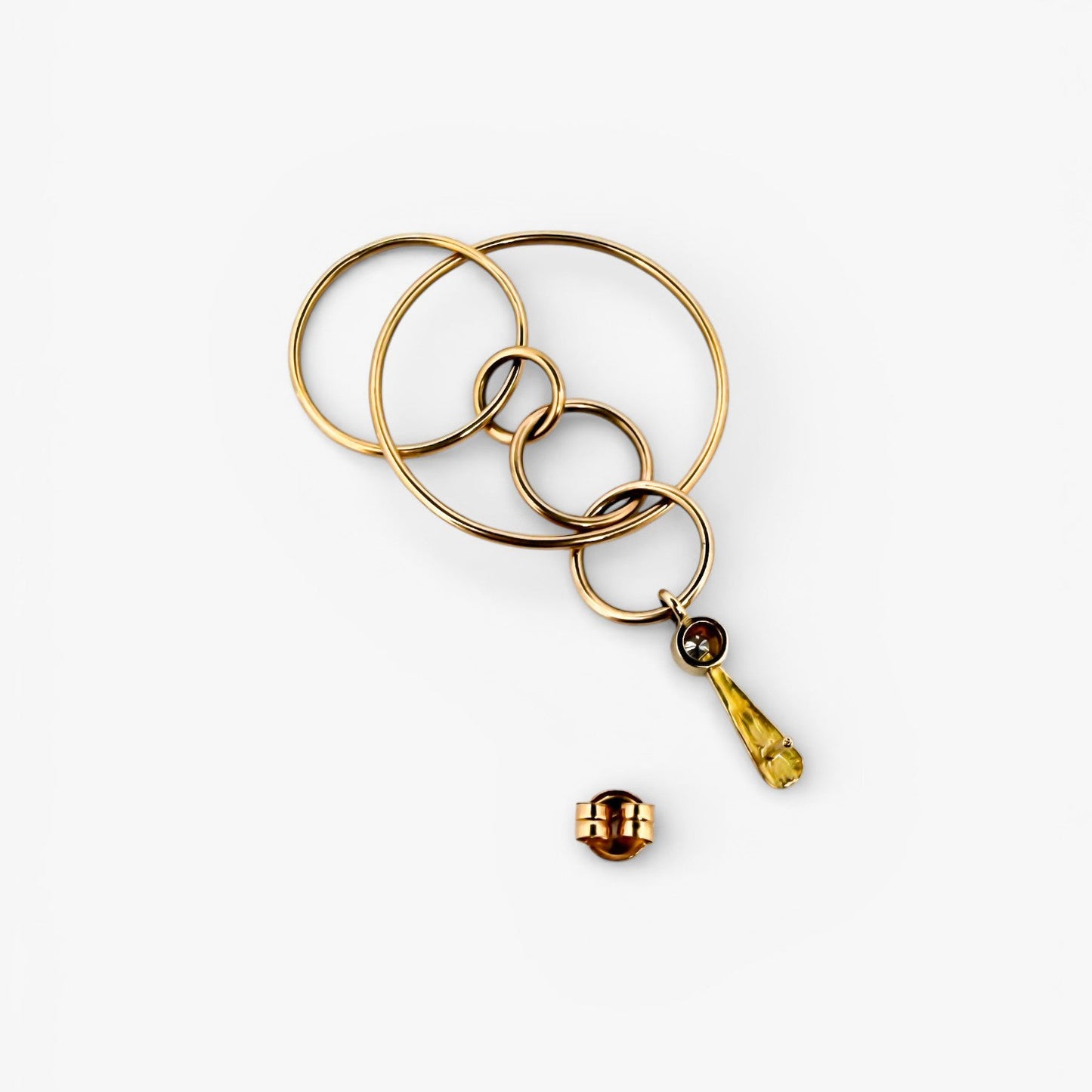 Comprar pendientes de varios aros en oro amarillo de 18kt de 40mm de alto y 35mm de ancho.Joyería Ian'Or. Envío GRATIS. Ian'Or.