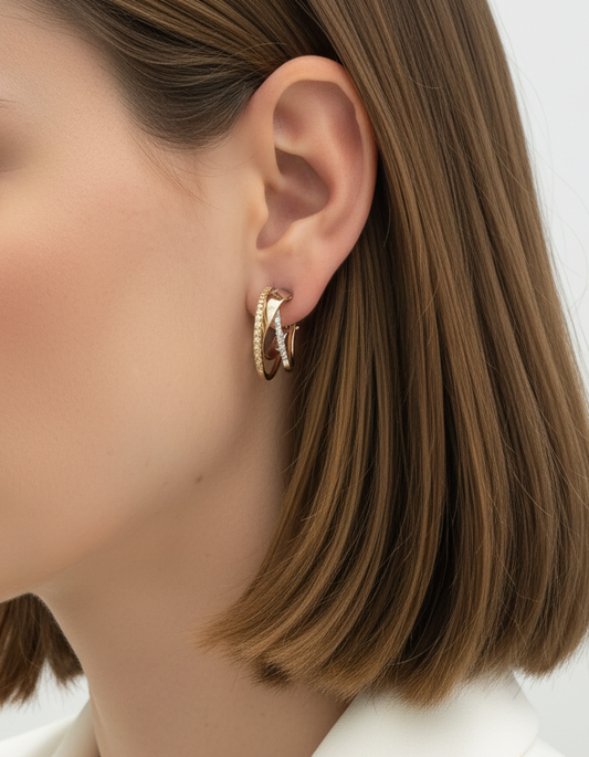 comprar pendientes de aro triples realizados en oro blanco y oro rosa de 18kt con diamantes talla brillante. Estos pendientes disponen de cierre tipo Omega. Joyas de segunda mano. Envío gratis. Ian'Or.