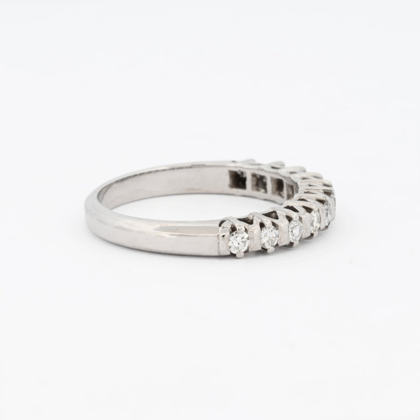 14948GM - Media alianza oro blanco 18kt con diamantes