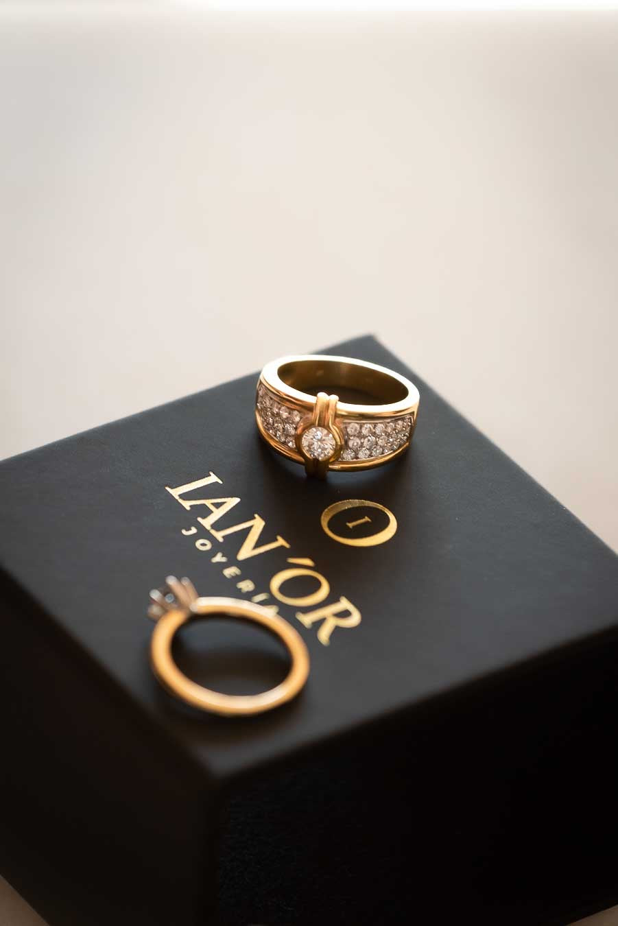 Joyas de segunda mano al mejor precio en Barcelona, mejor precio en joyas de oro y diamante
