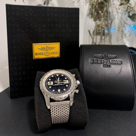 Reloj de la Firma Breitling modelo Chronospace Mariner con esfera azul. Está en perfecto estado y viene con su caja y documentación original. Relojes breitling de alta gama al mejor precio, venta de relojes de lujo de segunda mano con garantía de 2 años