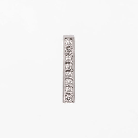 Comprar colgante barra de oro blanco con 7 diamantes de talla brillantes. Joyas con diamantes baratas. Joyas restauradas. Joyas de segunda mano. Joyería Ian'Or.