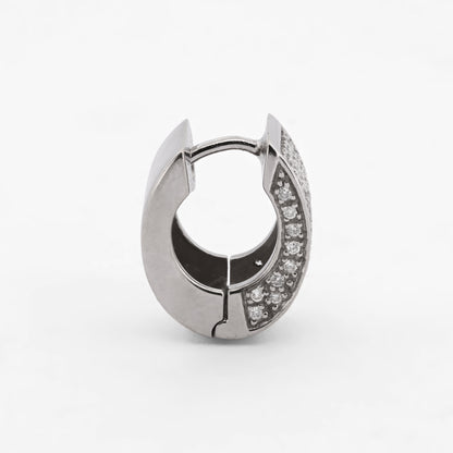 Comprar criollas de oro blanco de 18kt. Comprar joyas para novia, segunda mano, restauración y creación de joyas, compro oro Barcelona. Envío gratis.