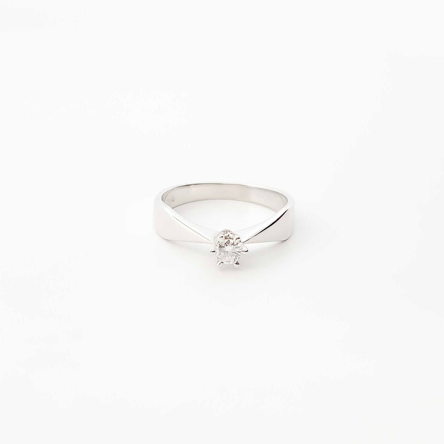 11656GM - Solitario de oro blanco y diamante