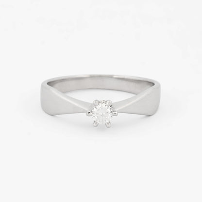 Solitario realizado en oro blanco y diamante de 1,05ct. Joyas de segunda mano baratas. Joyas restauradas. Joyería Ian'Or. Envío gratis. Joyería Ian'Or Barcelona
