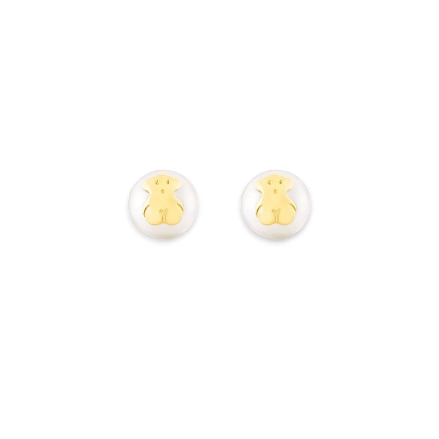 Pendientes de perla originales de la firma TOUS con los icónicos ositos de oro amarillo 18k. Esta ha sido restaurada en nuestro taller de Barcelona y se entrega certificada. La mejor joyería compra-venta de Oro de Barcelona, te garantizamos el mejor precio. Restauración de joyas vintage y segunda mano.