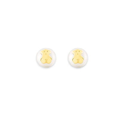 Pendientes de perla originales de la firma TOUS con los icónicos ositos de oro amarillo 18k. Esta ha sido restaurada en nuestro taller de Barcelona y se entrega certificada. La mejor joyería compra-venta de Oro de Barcelona, te garantizamos el mejor precio. Restauración de joyas vintage y segunda mano.