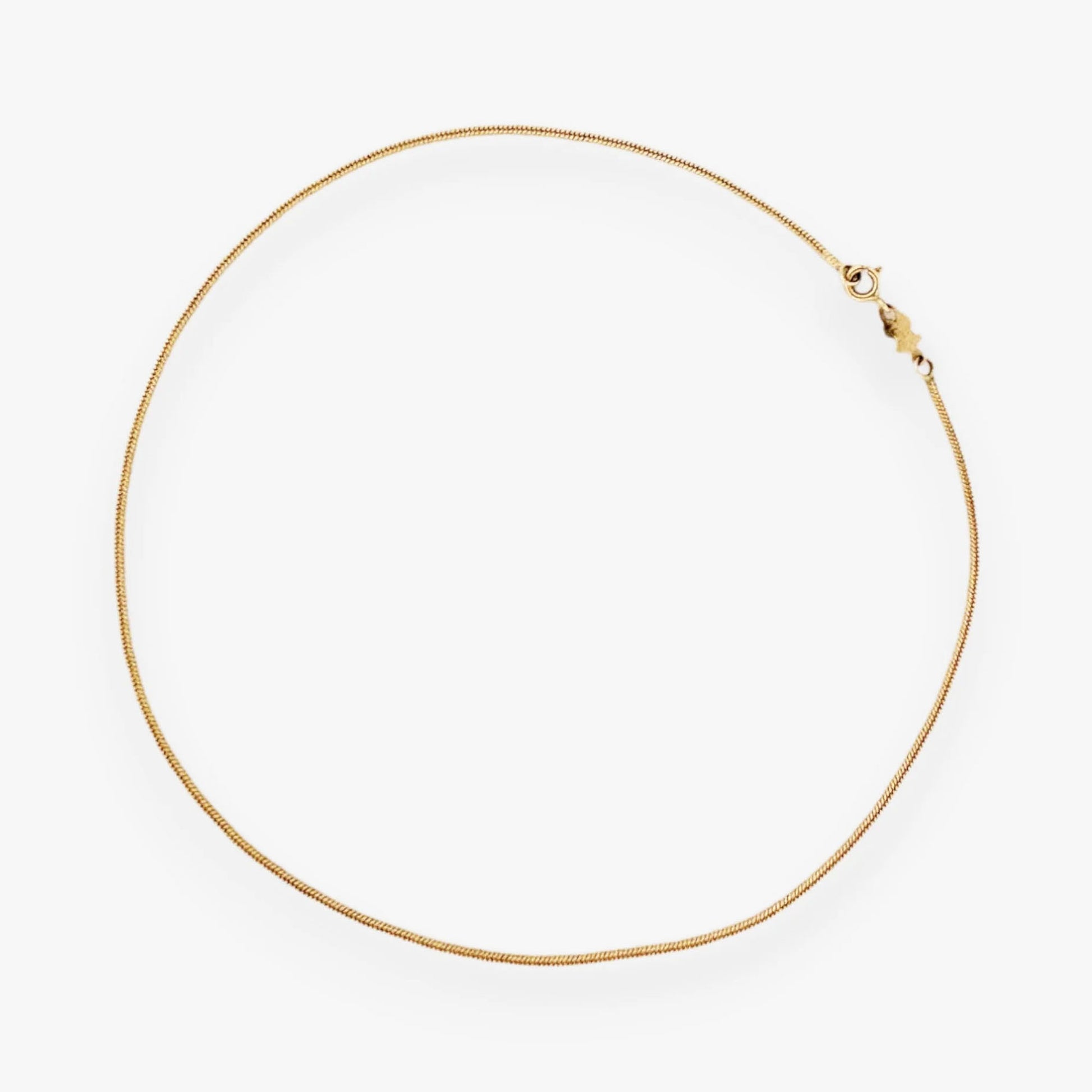 Comprar collar de la firma Tous de cadena cola de ratón de 1,16mm de grosor de oro amarillo de 18kt con cierre tipo reasa. Joyas Tous de segunda mano. Ian'Or.