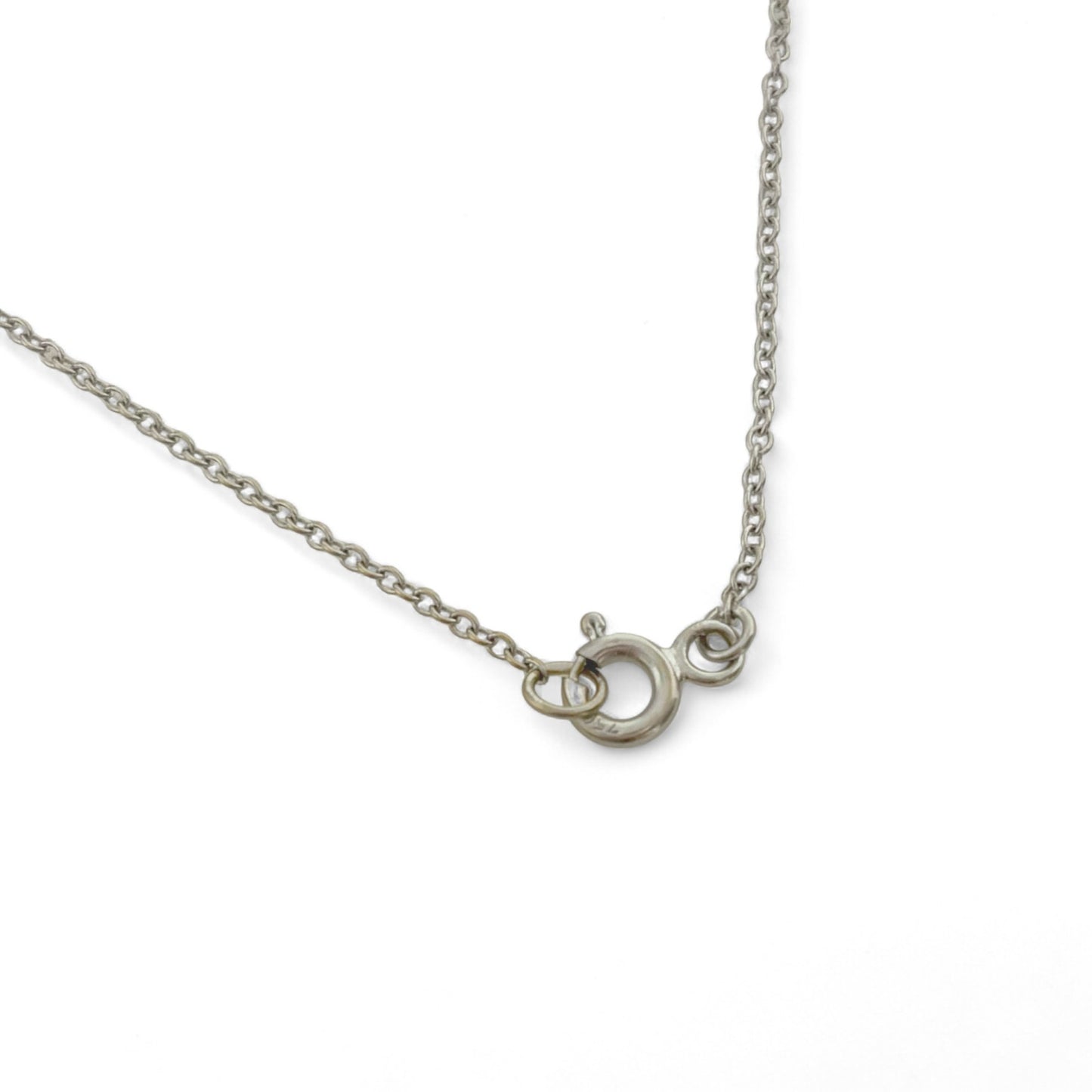 12849GM Collar oro blanco 18kt con colgante gota de brillantes