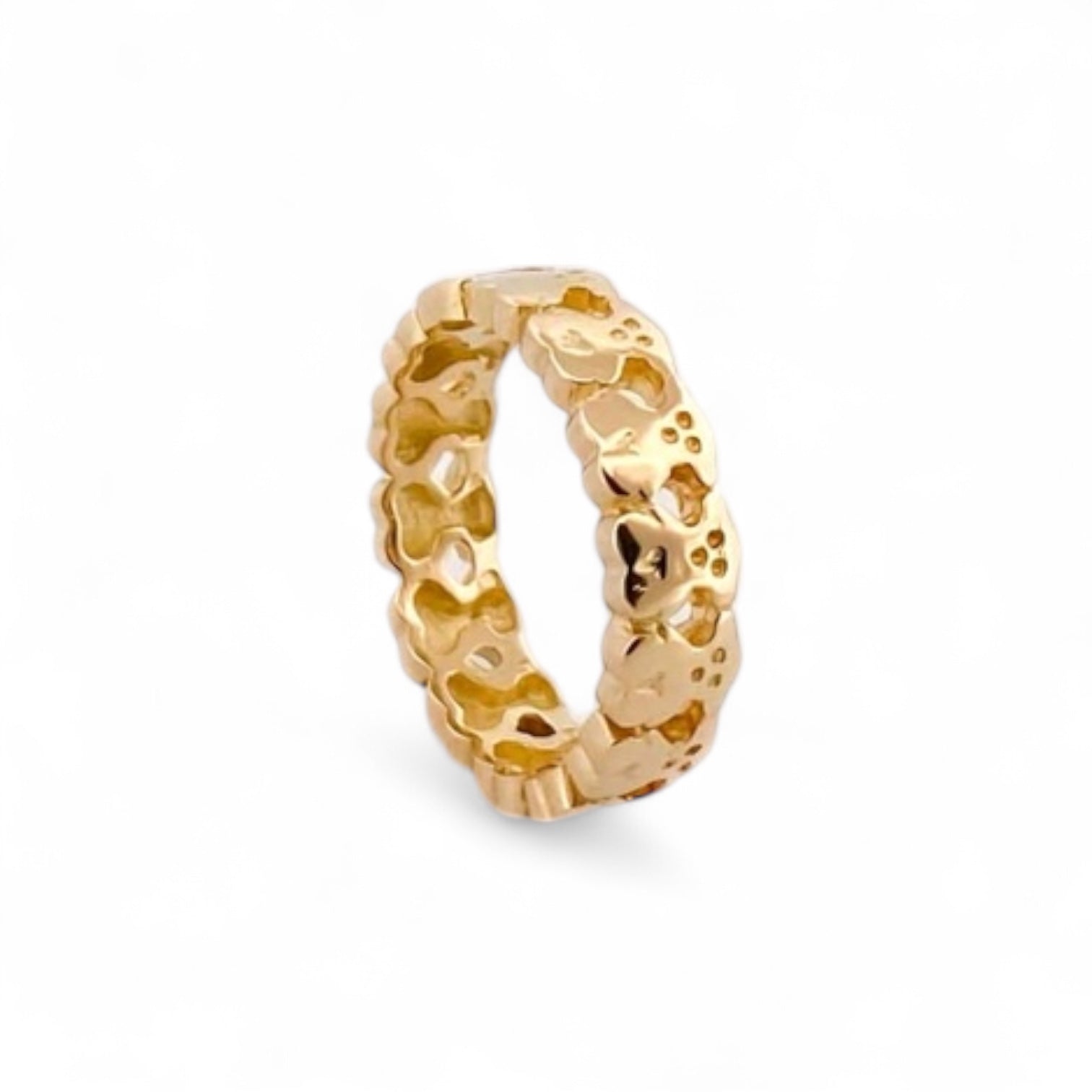 Anillo tipo alianza de oro amarillo de 18kt con los icónicos ositos&nbsp; Puppies de la firma Tous. Pieza original
Peso: 4,87g
Talla: 17,5
Joyería Ian'or, la mejor joyería compra-venta de Oro de Barcelona, te garantizamos el mejor precio. Joyas TOUS al mejor precio