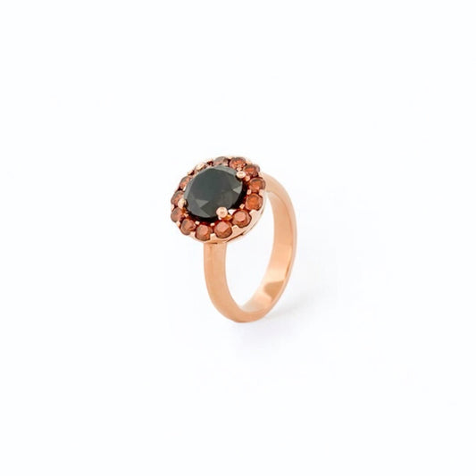 13817GM - Sortija Oro Rosa 18Kt con rosetón de diamantes