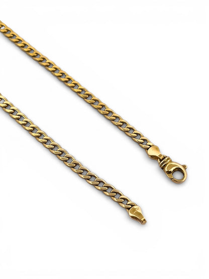 Comprar cadena barbada realizada en oro amarillo de 18kt. Esta cadena dispone de cierre tipo mosquetón. Joya unisex. Joyas acondicionadas. Envío GRATIS. Ian'Or.