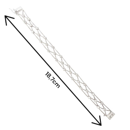 Comprar pulsera con formas geométricas realizada en oro blanco de 18kt con diamantes talla brillante. Joyas con diamantes baratas en Barcelona. Envío gratis.

