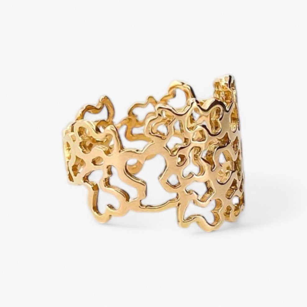 Anillo original de TOUS realizado en oro amarillo de 18kt modelo Milosos con el icónico relieve de los Ositos de Tous. Joyas de Tous de oro baratas en Bcn.