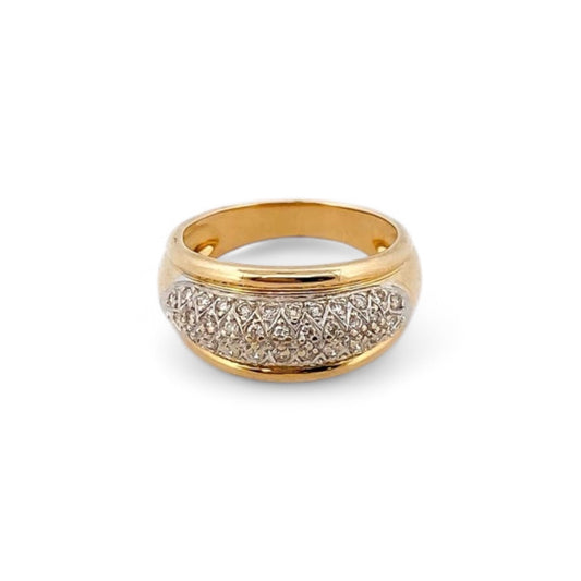 Anillo realizado en oro blanco y amarillo de 18kt con pavé de diamantes. Joyas de segunda mano en Barcelona. Joyería Ian'Or. Envío gratis. 