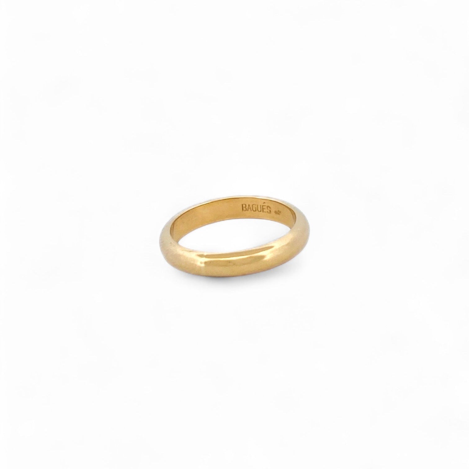 Comprar alianza realizada en oro amarillo de 18kt de la firma Bagués. Pieza de segunda mano. Joyas restauradas. Joyería Ian'Or.