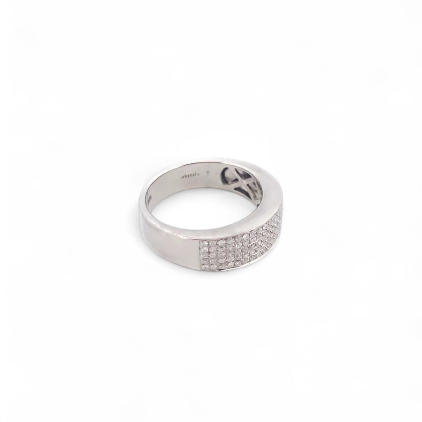 Comprar anillo realizado en oro blanco de 18kt con pavé de diamantes talla brillante. Joyas de segunda mano restauradas. Joyería Ian'Or. Envío gratis.