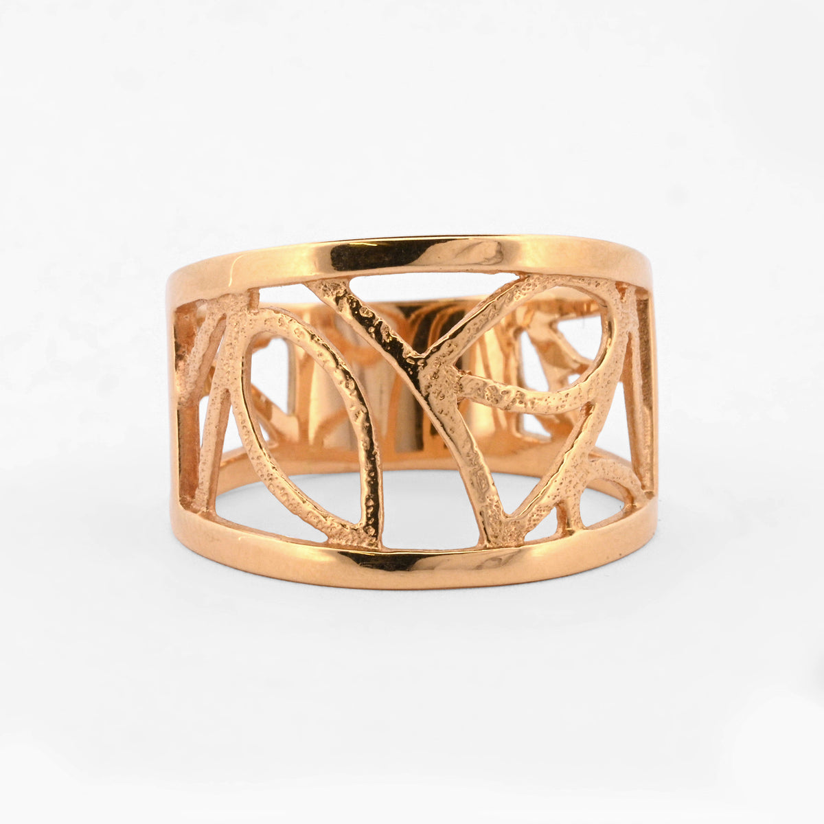 Comprar anillo calado original de TOUS realizado en oro amarillo de 18kt. Joyas de Tous de oro baratas en Barcelona. Joyería Ian'Or. Envío GRATIS.