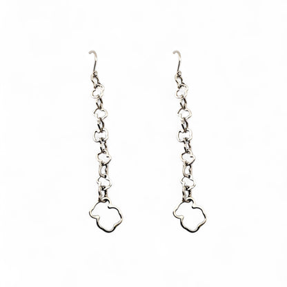 Comprar pendientes r oro blanco de 18kt  TOUS originales de la colección Carrusel con los icónicos ositos eslabonados. Joyas Tous de segunda mano baratas